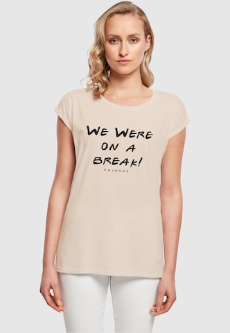 T-shirt 'Friends - We Were On A Break' ABSOLUTE CULT en beige : devant