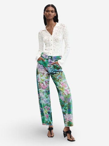 Desigual - regular Vaquero 'Beetle' en verde: frente