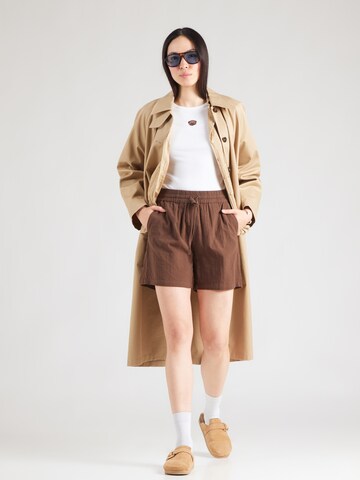 ONLY Loose fit Pants 'ONLTIZANA' in Brown