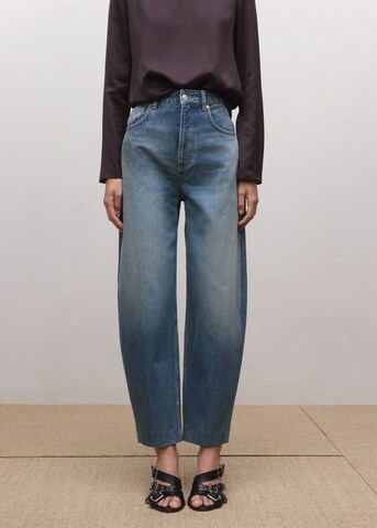 MANGO Tapered Jeans in Blau: Vorderseite