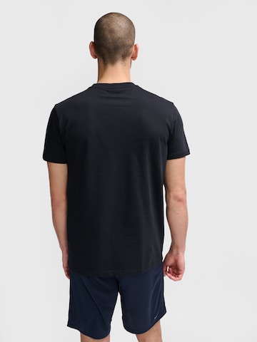 Hummel Performance Shirt in Black