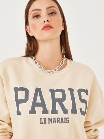 Bluză de molton de la Bianco Lucci pe bej