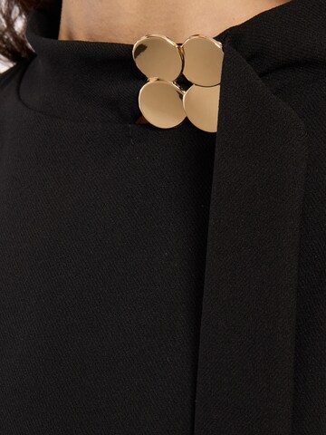 Ana Alcazar Kleid 'Adoa' in Schwarz