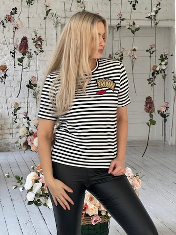 RADADA Shirt 'CROWN AND RED LIPS' in Black