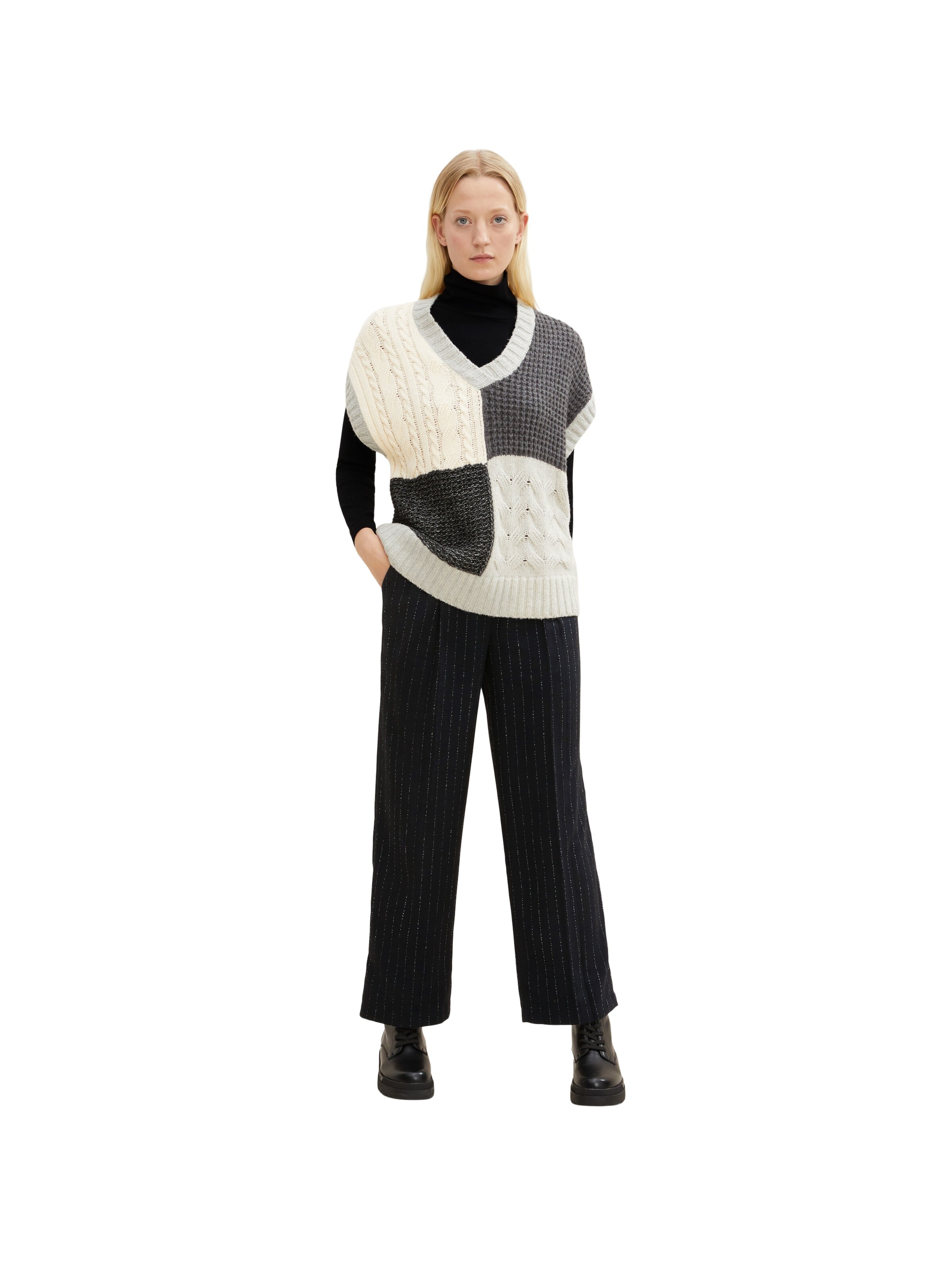 TOM TAILOR Regular Bandplooibroek 'Lea' in Zwart