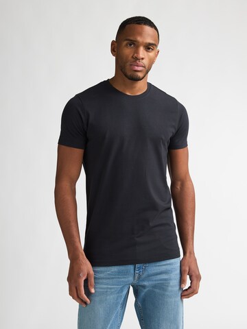 Petrol Industries Shirt in Black: front