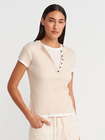 T-shirt Dilvin en beige : devant