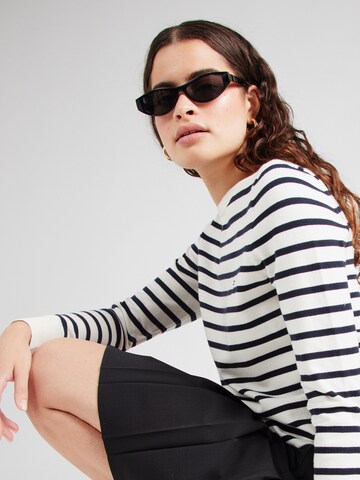 TOMMY HILFIGER Svetr – bílá