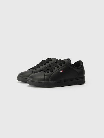 TOMMY HILFIGER Sneaker '2COOL4SKOOL' in Schwarz: Vorderseite