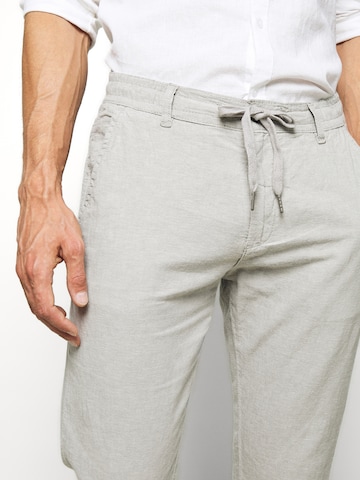 Lindbergh Regular Hose in Grau