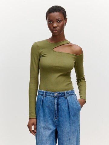 EDITED Shirt 'Vicenta' in Green: front