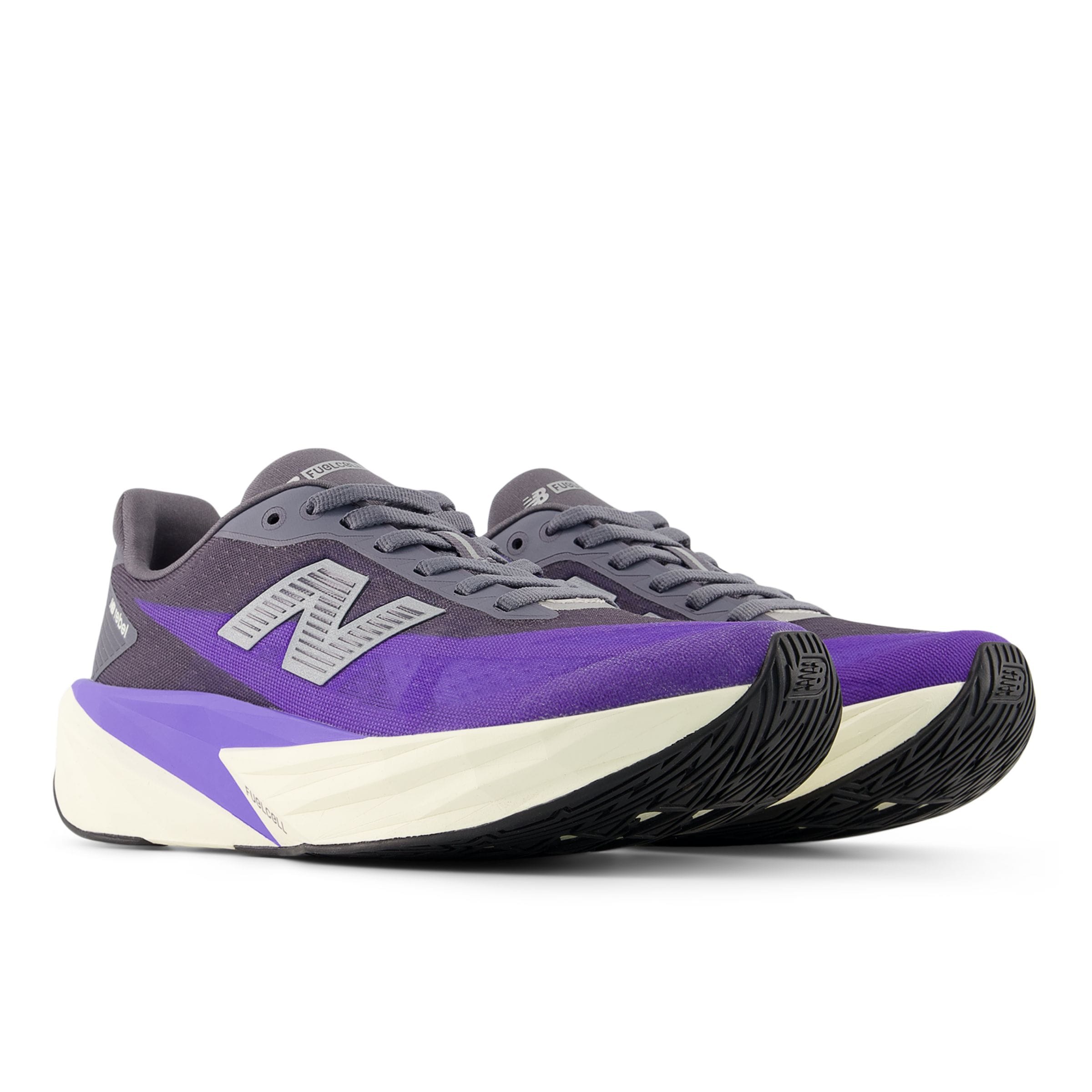Baskets basses 'FuelCell Rebel v5' new balance en violet