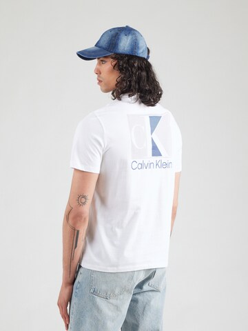 Calvin Klein Тениска в бяло: отпред
