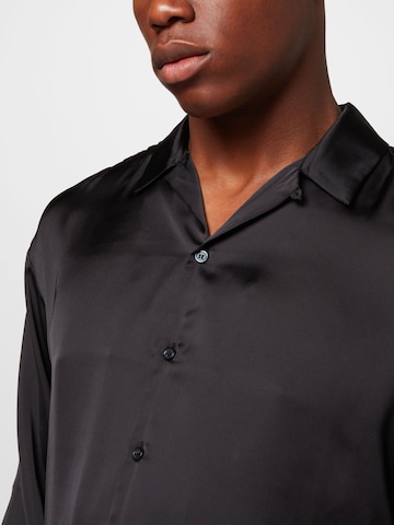 JACK & JONES Comfort fit Button Up Shirt 'BLADRAPE' in Black