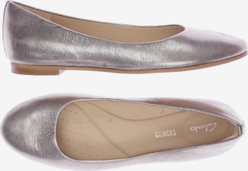 CLARKS Flats & Loafers in 39 in Gold: front