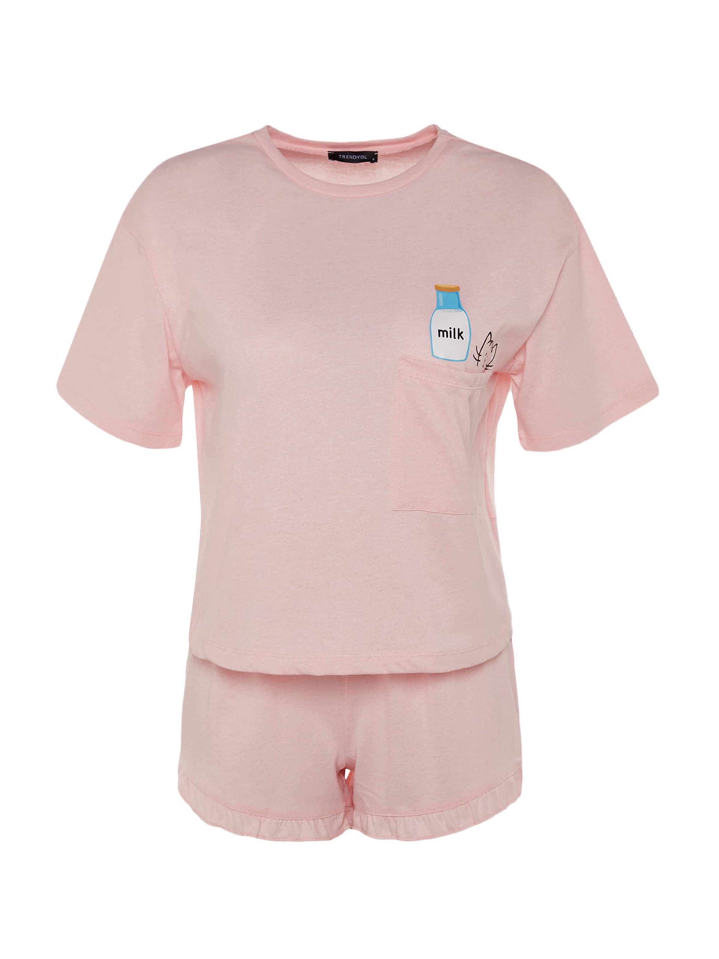 Trendyol Shorty en rose / noir / blanc, Vue avec produit