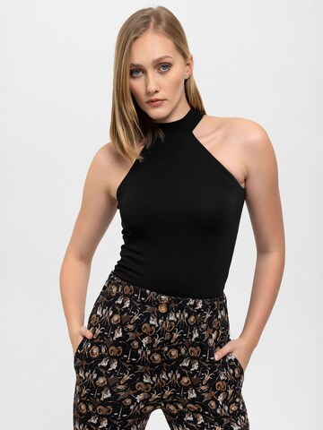 Anou Anou - Top em preto: frente