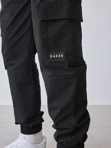 Baker by Ted Baker Loosefit Housut värissä musta