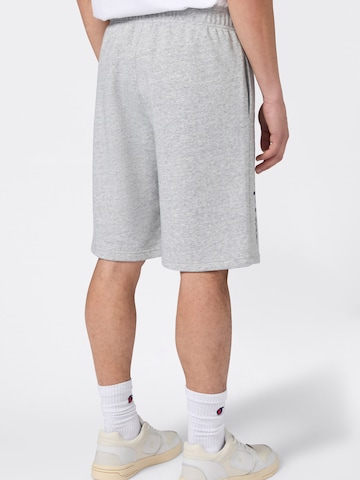 Champion Authentic Athletic Apparel Lużny krój Spodnie w kolorze szary
