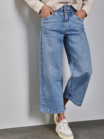 STREET ONE Wide leg Jeans in Blue: front