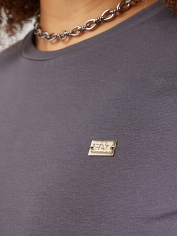 EA7 Emporio Armani Платье в Серый