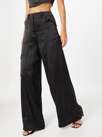 Nasty Gal Cargo trousers in Black: front