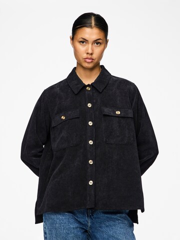 Camicia da donna 'PCEFFI' di PIECES in nero: frontale