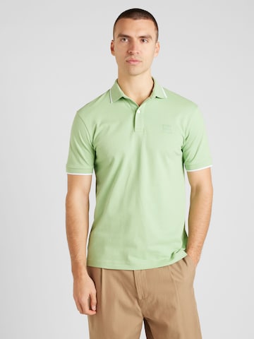 BOSS Orange T-shirt 'Passertip' i grön: framsida