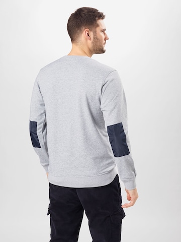 Urban Classics Sweatshirt in Grau