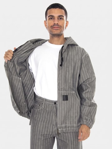Veste mi-saison 'Menard' Carhartt WIP en gris