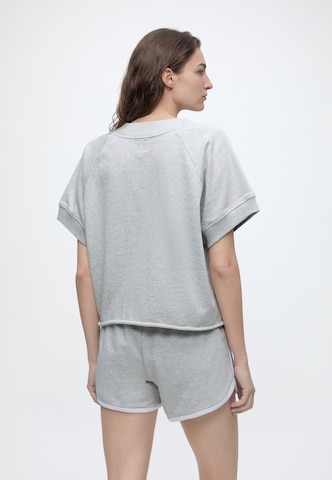 GAP Sweatshirt in Grau