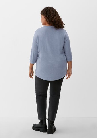 TRIANGLE Pullover in Blau