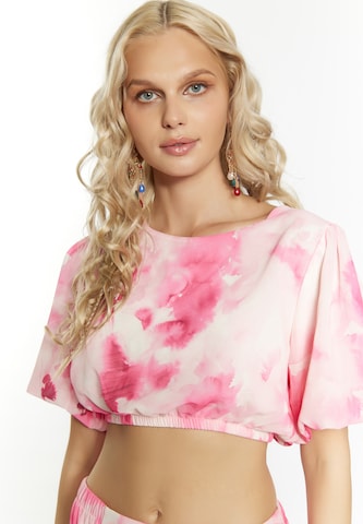 IZIA Blouse in Pink: front