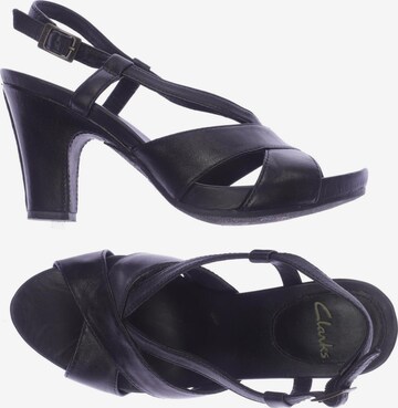 CLARKS Sandalen 38 in Schwarz: predná strana