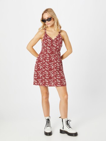 ABOUT YOU Kleid 'Giselle' in Rot