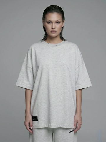 Maglia extra large 'Urban' di QWX2 in grigio: frontale