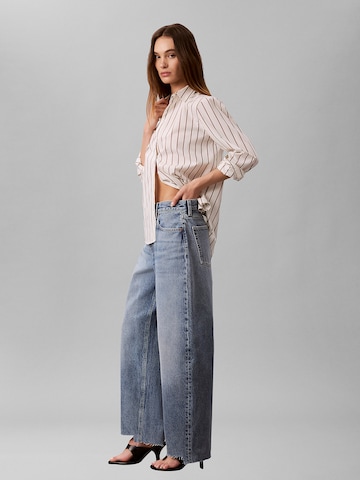 Barrel Jean Calvin Klein Jeans en bleu
