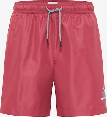 MUSTANG Board Shorts in Red: front