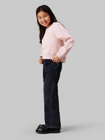 Calvin Klein Jeans Sweatshirt in Pink
