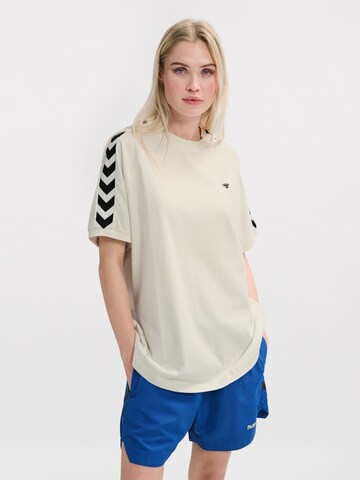 T-Shirt fonctionnel Hummel en blanc : devant