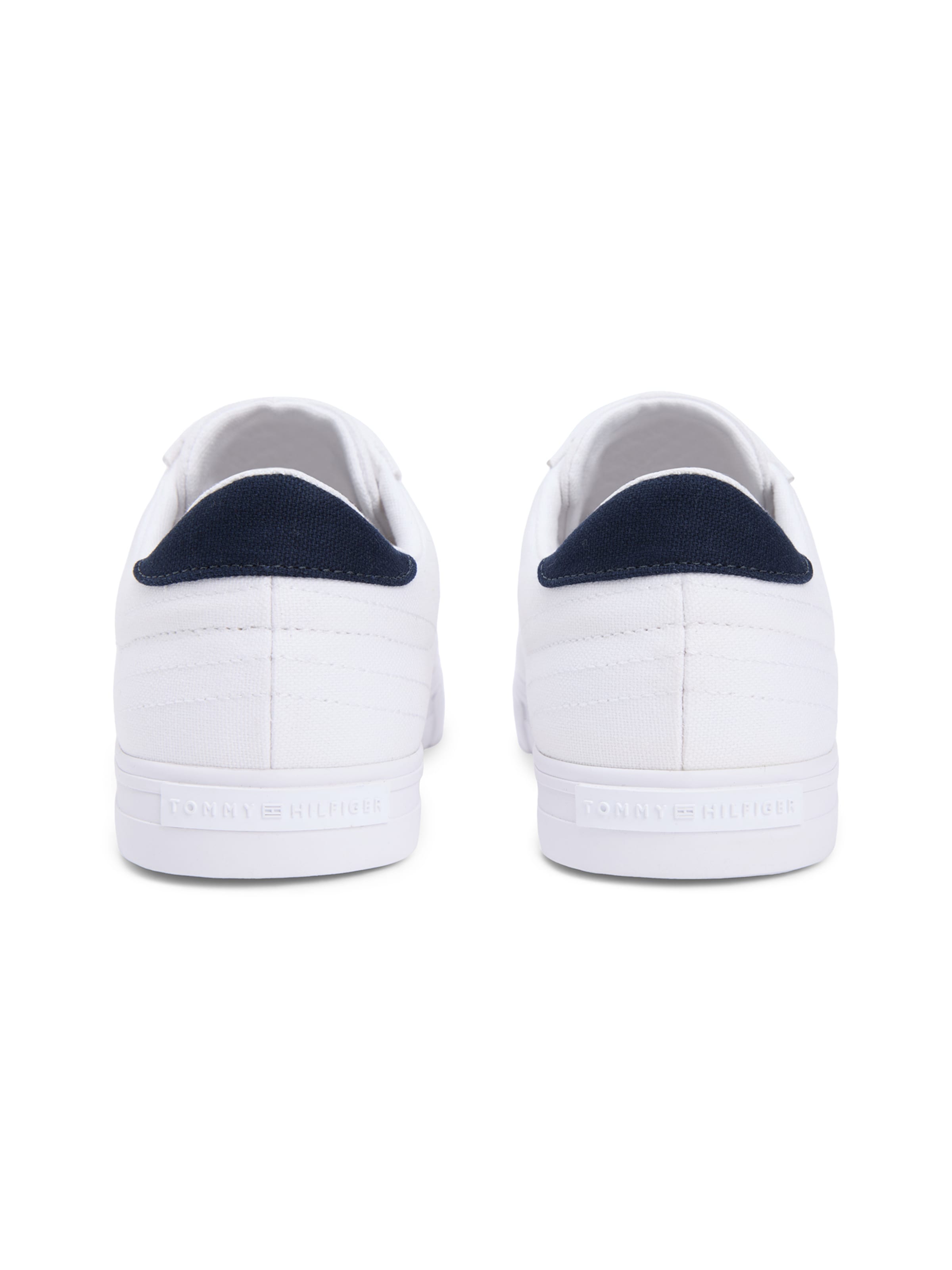 Baskets basses TOMMY HILFIGER en blanc