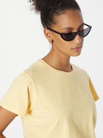 Iriedaily T-shirt i gul