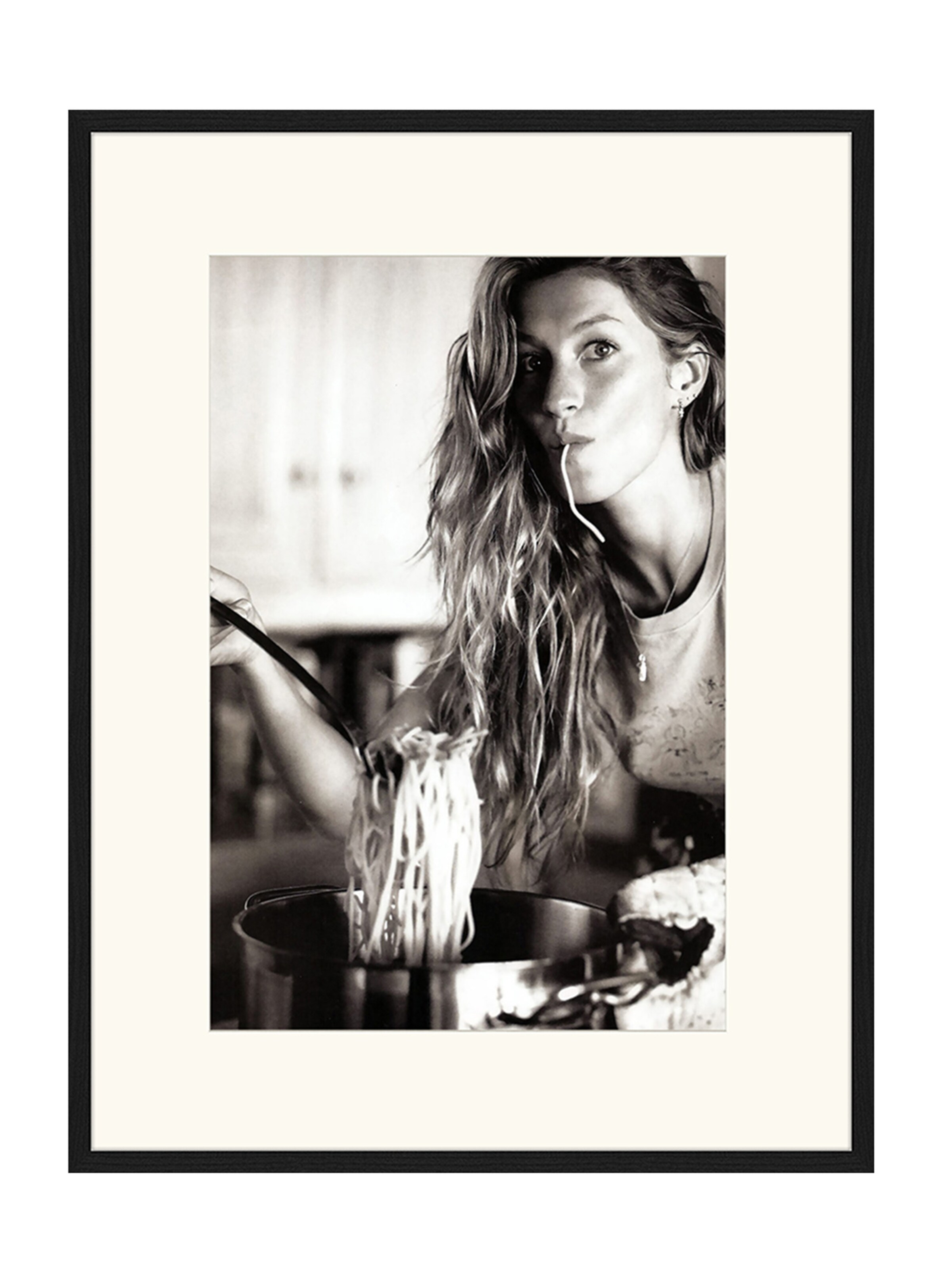 Liv Corday Image in Black: front