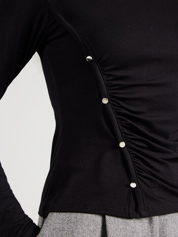 Maglietta 'Sila' di ABOUT YOU in nero