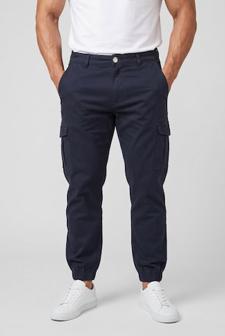 Men Plus Regular Cargo trousers in Blue: front
