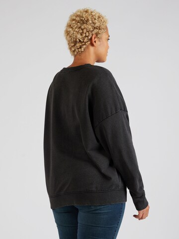 ONLY Carmakoma - Sudadera 'LUCINDA' en negro