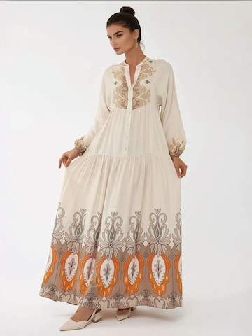 Hiccup Shirt Dress in Beige: front