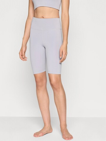 Girlfriend Collective Regular Trousers ' Float ' in Purple: front