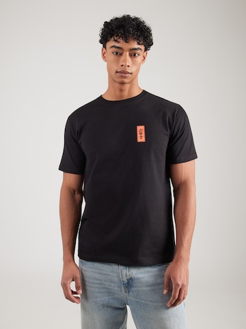 Tricou 'MOUNT FUJI' de la Kaotiko pe negru