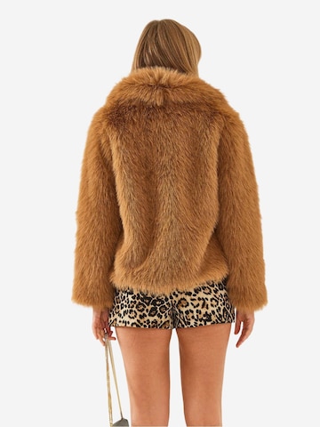 Bianco Lucci - Casaco meia-estação em castanho